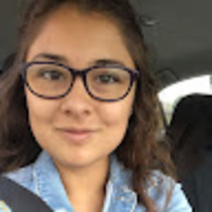 Meet your Posher, Daniela